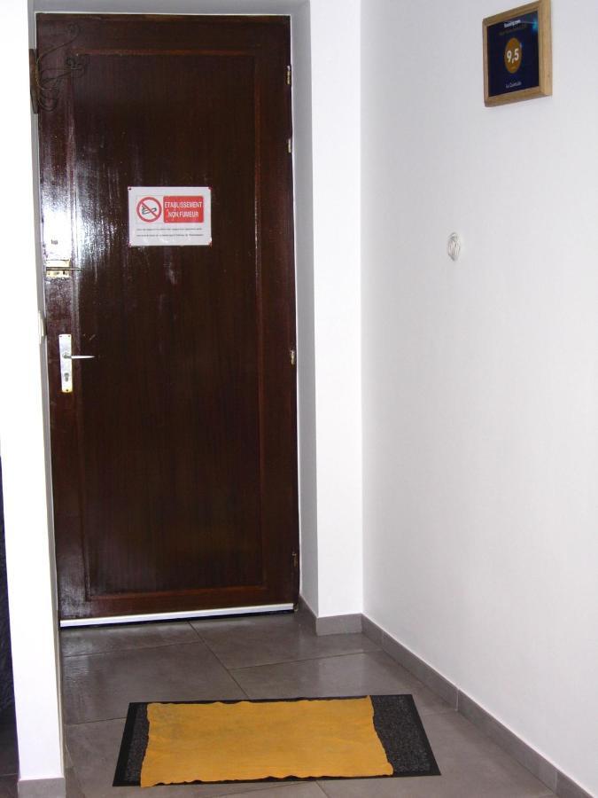 La Quietude Apartment Шофонтен Екстериор снимка